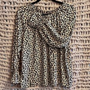 Banana Republic Cheetah Print Blouse Size Medium